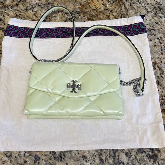 TORY BURCH KIRA DIAMOND QUILT CHAIN WALLET - Picture 2 of 8